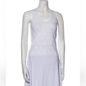 Malo Scoop Neck Sleeveless Top.